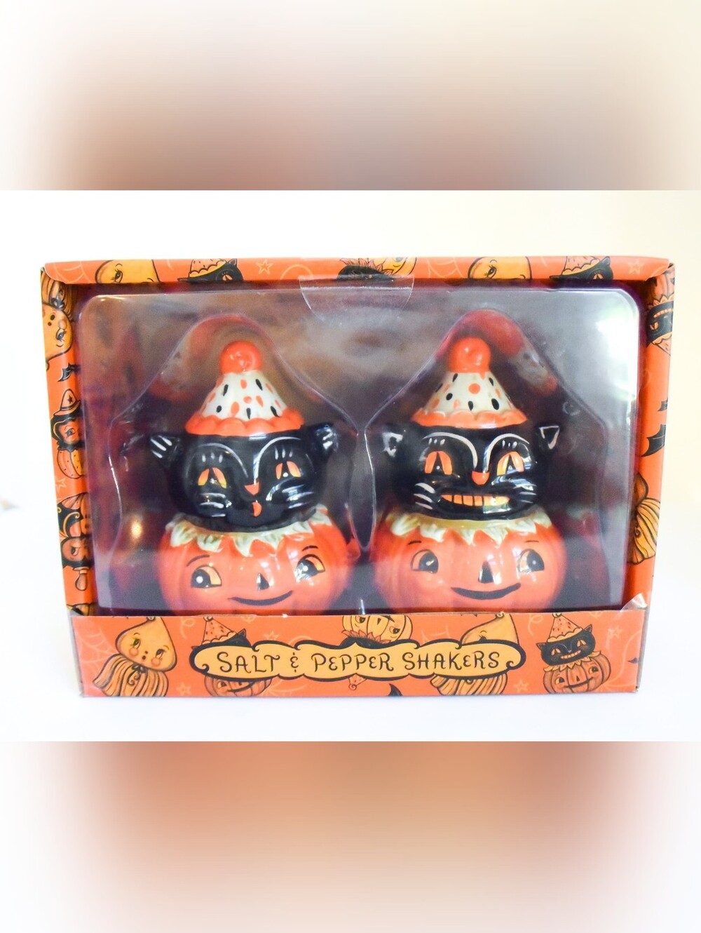 *Johanna Parker* Cats & Pumpkin Halloween Salt & Pepper Shakers-2026 - NEW!